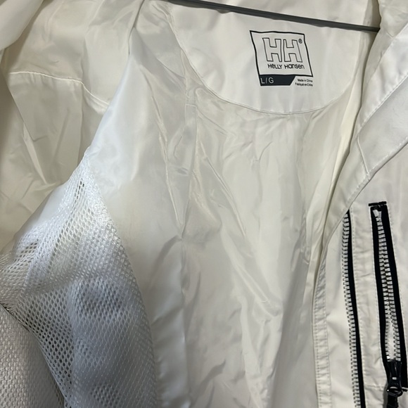 Helly Hansen Women's Crew Waterproof, Windproof, & Breathable Sailing jacket - Picture 9 of 9